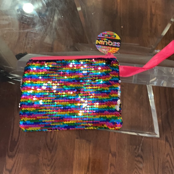 Rainbow Sequin Zipper Purse Wristlet NWT - Picture 2 of 3